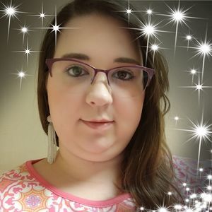 Meet your Posher, Gloria